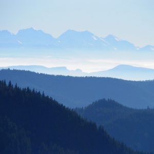 mountain-3068379_1920